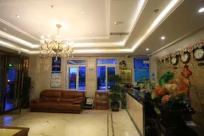 Chongqing Zhongqiao Hotel - Image 4