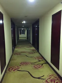 Tian E Hu Hotel - Image 2