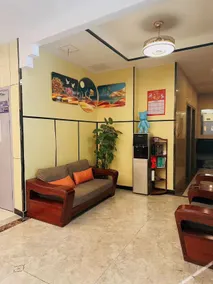 Green E-sports Hotel (Shanghai Fengxian Xiaotang Subway Station) - Image 3