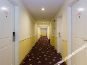 Home Inn Yunshang Four Seasons Hotel (Xuzhou Huaita Subway Station) - Image 3