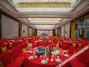 Hewitt Grand Hotel - Image 5