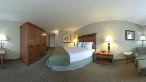 Holiday Inn Hotel & Suites Minneapolis - Lakeville by IHG - Image 4