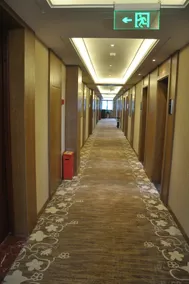 Viais Hotel - Image 2
