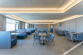 HanTing Hotel (Quzhou Kaihua Railway Station) - Image 1