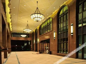 Karon Garden Hotel Shanghai - Image 4