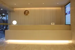 Home Inn - Image 3