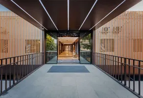 Homeinn Plus Hotel (Shanghai Wild Animal Park Huinan Subway Station) - Image 2