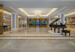 Vienna Hotel (Xingtai Neiqiu Queshan Lake Branch) - Image 2