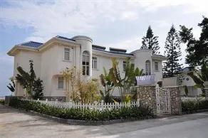 Xichong Yuerongwan Workers Resort - Image 3