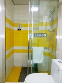 7days Inn Chengdu Renshou Tianti Park Branch - Image 2