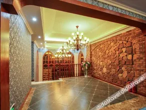Meikete Theme Hotel - Image 3