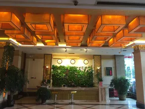 Shiwai Taoyuan Eco Hotel - Image 4