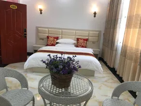 Qujing Xintai Hotel - Image 4