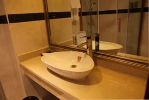 Bright Pearl Hotel - Image 3