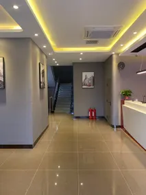 THANKYOU HOTEL - Image 3