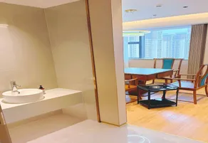 Vienna International Hotel Chengdu Giant Panda Base Ocean Park Hotel - Image 5