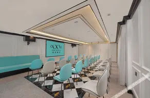 Xana Hotel Guilin Central Plaza Elephant Trunk Hill Scenic Area Hotel - Image 4