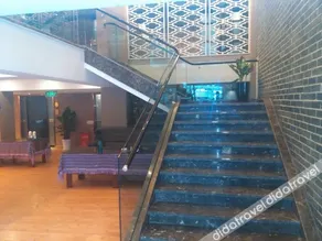 Laifeng Dihao Business Hotel - Image 1