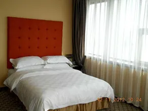 Yijing Holiday Hotel (Yimeng Road Branch) - Image 3