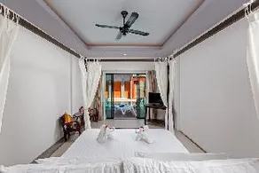 Phu-ke-ta The Hip Serviced Apartment and Hotel - Image 4