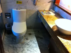 Xinbang International Hotel - Image 2