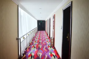 Kyriad Hotel Chenzhou Wuling Plaza Municipal Government Hotel - Image 2