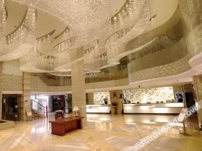 Jiangshan International Hotel - Image 4