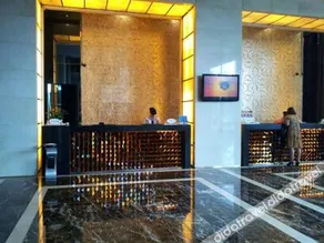 Romantic Hotel - Image 3