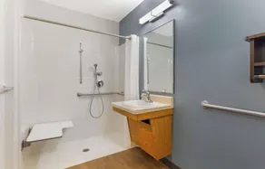 Motel 6 Suites Fort Myers, FL - Image 3