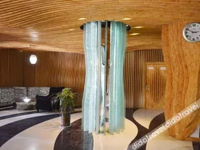 Ruixi Business Hotel - Image 4