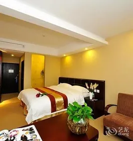 Wanjia Lakefront Hotel Changchun - Image 3