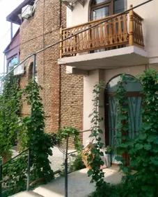 Sunny Tiflis - Image 3