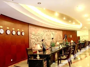 Centron International Hotel - Image 4