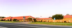 Parkes International Motor Inn - Image 2