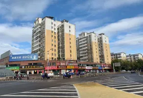 Shankee Hotel (Lingbao Sanxianhe) - Image 5