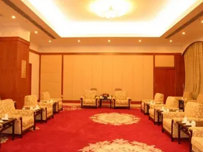 xinshidai hotel - Image 2