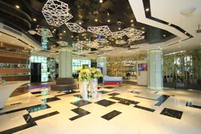Blue Inn (Yantai Railway Station) - Image 3
