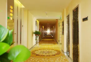 Mingyue Lake Hotel (Nanning Anji Wanda Plaza Branch) - Image 5