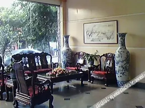 Ever Luck Hotel - Image 4