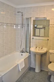 Lochway Hotel - Image 3