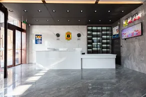 Super 8 Hotel (Linyi Changlin Street) - Image 5