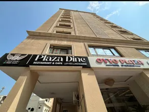 Oyyo Plaza Hotel Apartment - Image 3