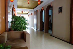 Super 8 Hotel (Shanghai Jinshan City Beach) - Image 3