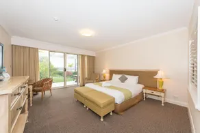 Harrington River Lodge - Image 3