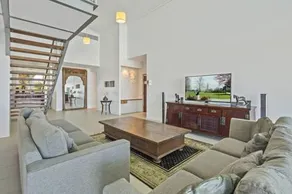 Peninsula Airlie Beach - Image 4