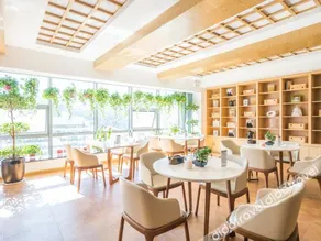 Shuangzixing Hotel - Image 3