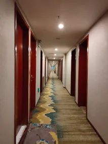qianxunqingshe Hotel - Image 4