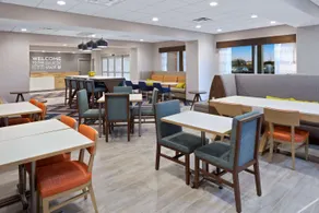 Hampton Inn by Hilton Circleville - Image 4