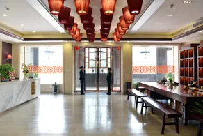 Yuanguang Hotel (Zhongshan Street Branch) - Image 4