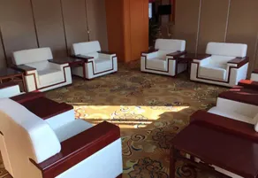 Vienna International Hotel (Yiyang Ziyang Center) - Image 3